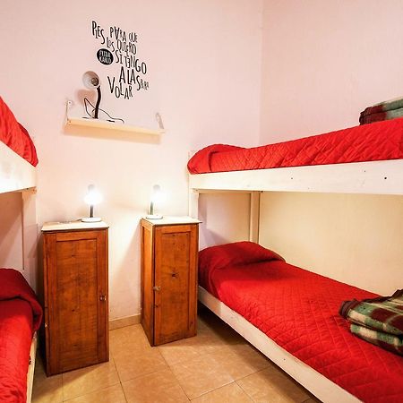 Hostel Aneley タンティ エクステリア 写真