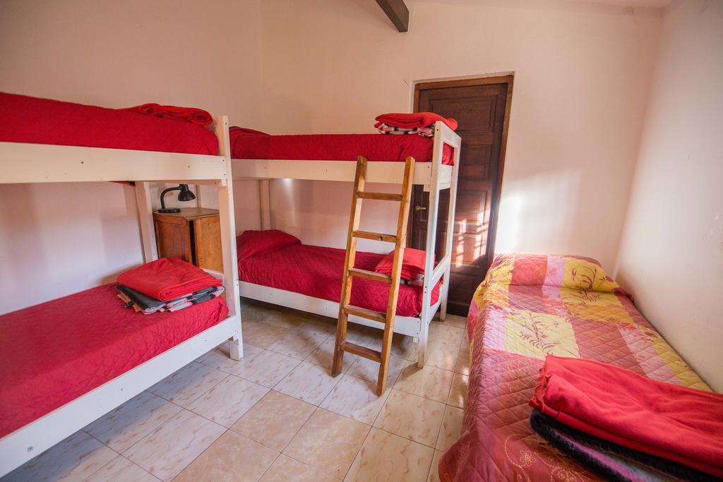 Hostel Aneley タンティ エクステリア 写真