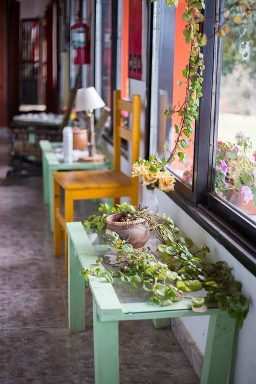 Hostel Aneley タンティ エクステリア 写真